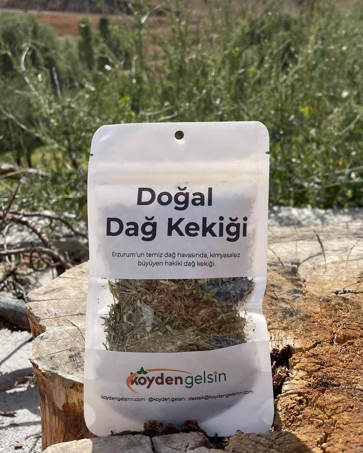 Dekolteni ochib berishda katta kokraklar
